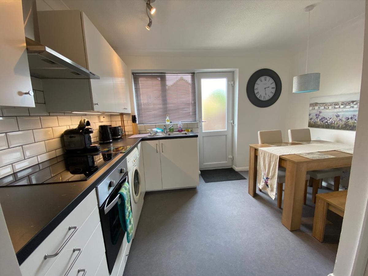 2 Bedroom Private House Near Bedford Town And Train Station 베드퍼드 외부 사진