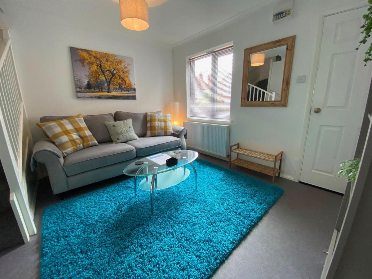 2 Bedroom Private House Near Bedford Town And Train Station 베드퍼드 외부 사진